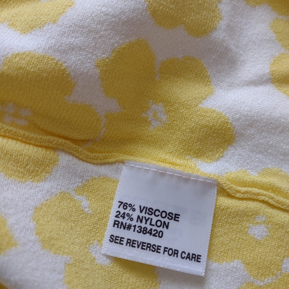 Etcetera yellow white daisies floral knit jacquard flare sweater dress - Picture 6 of 8